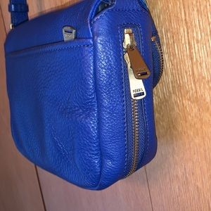 Rare Fossil Preston mini leather blue expandable crossbody bag flap purse VGUC